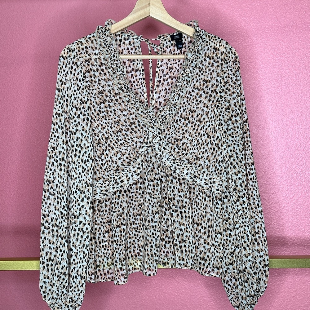 River Island Animal Print Blouse Balloon Sleeve sz US6 M Nordstrom ASOS NWOT